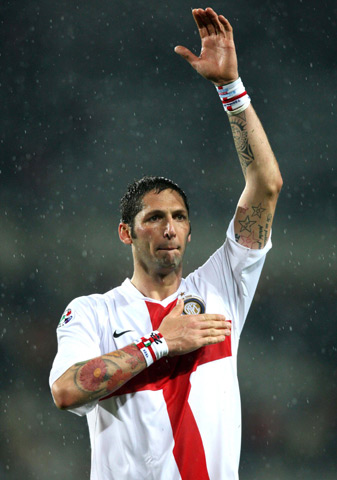 斯洛特：近期的不败有运气成分，但之前有段时间完全没有运气（斯洛特：近期不败离不开运气，此前一段时间运气全无）