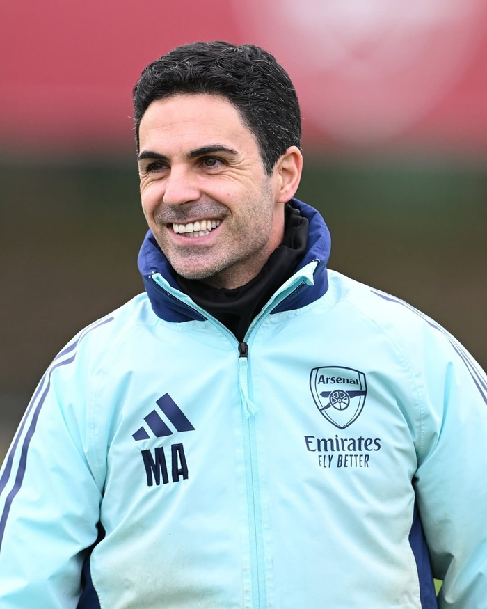 世体：从热身阶段开始，尼科-威廉斯就遭到了巴萨球迷的嘘声（世体：尼科-威廉斯从热身起就遭到巴萨球迷嘘声）