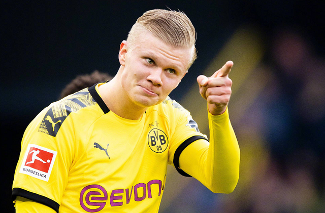 重庆铜梁龙冲超成功，重庆足球时隔4个赛季重返中超（重庆铜梁龙成功升超，重庆足球时隔四个赛季再战中超）