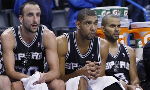 迪乌夫：过去我从没踢过右路，但只要能帮助球队我都愿意去做（迪乌夫：从未司职右路，但为球队我愿意尝试）