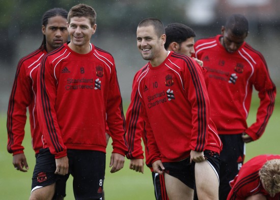 记者：佛罗伦萨已经决定解雇皮奥利，但帕拉迪诺不会回归（据记者报道，佛罗伦萨已决定解雇皮奥利，帕拉迪诺不会回归）