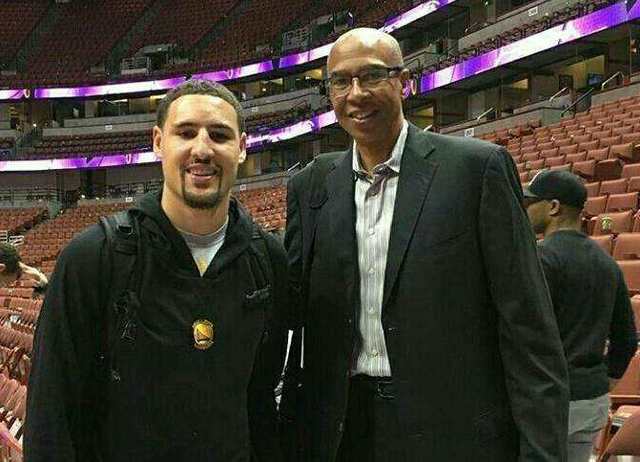 TA：奥利塞合同中没有任何解约金条款，拜仁希望和他续约（TA：奥利塞合同不设解约金，拜仁欲与其续约）